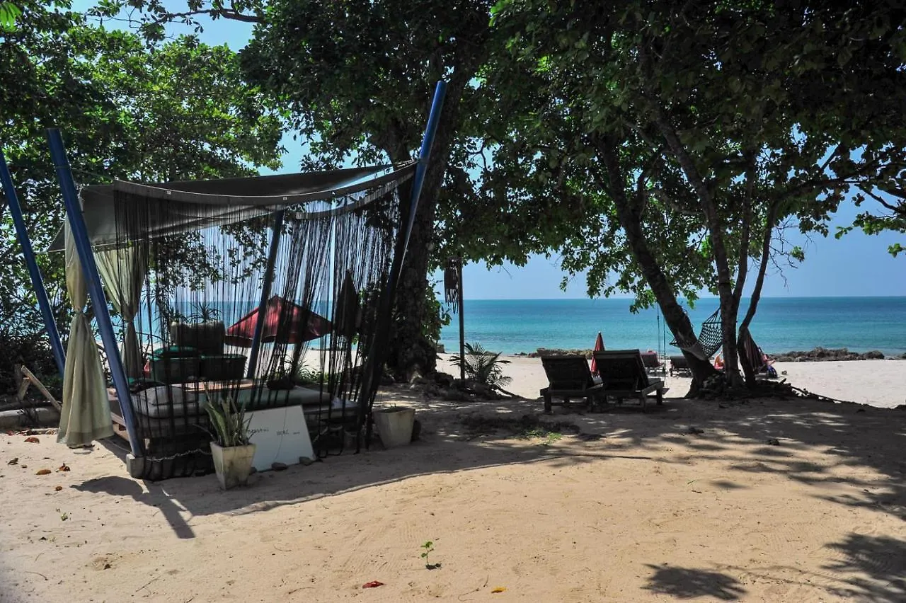 Lalaanta Hideaway Resort Ko Lanta 3*,  Thailand