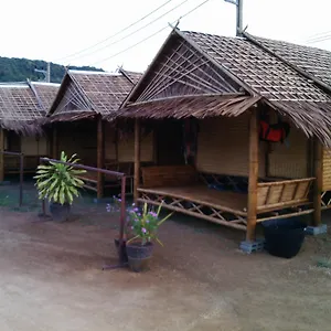 Lodge Pitt, Ko Lanta