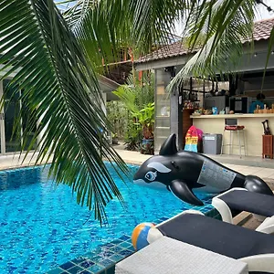 The Snug Airportel - Phuket Airport Pensjonat Nai Yang
